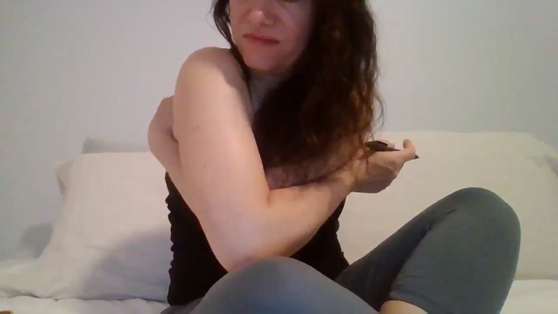Gallery image thumbnail from LVDOLL's myfreecams stream on, 04/28/2026, 04:42 image 13 of 20