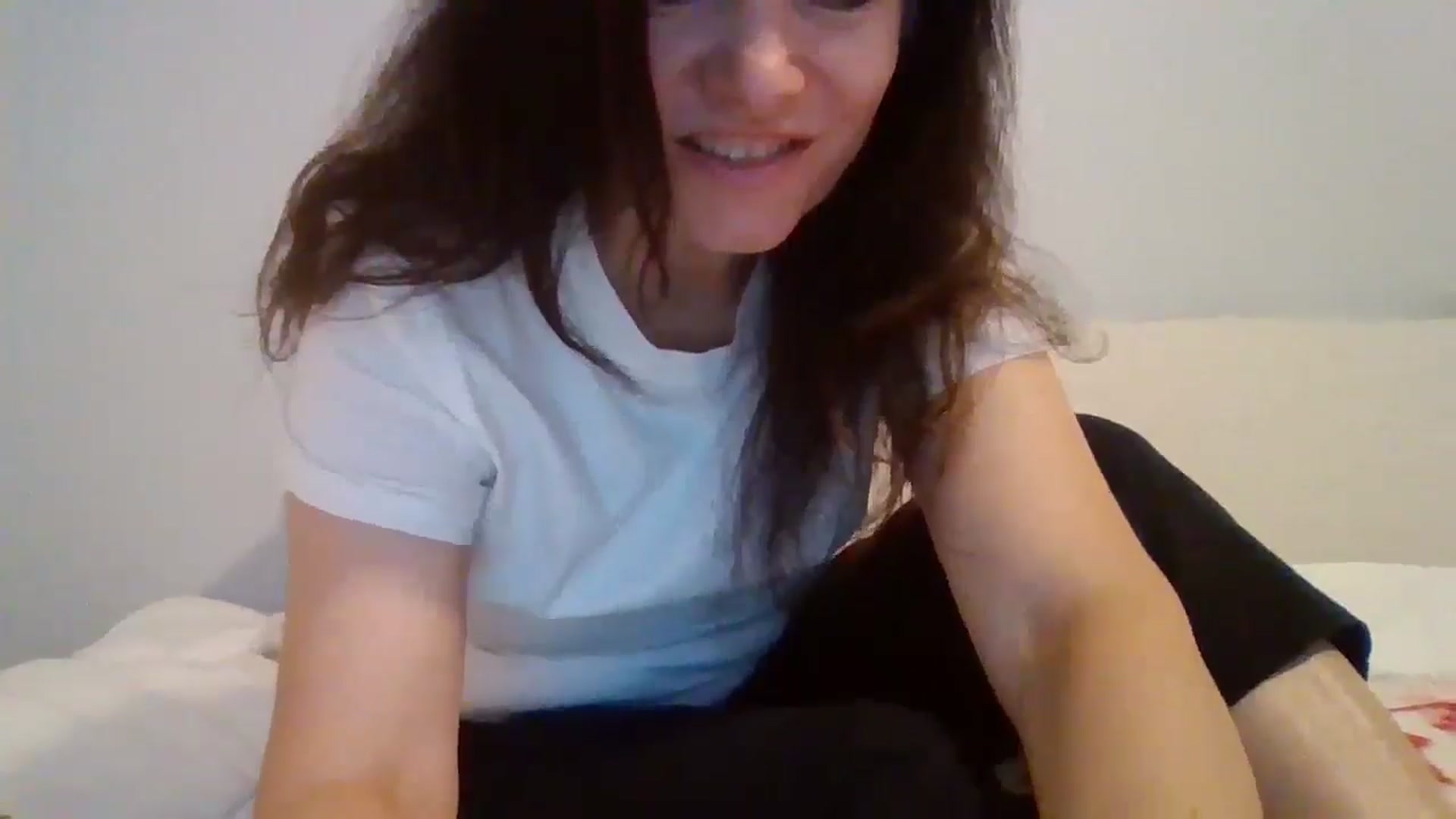 Gallery image thumbnail from LVDOLL's myfreecams stream on, 04/29/2026, 04:15 image 13 of 20