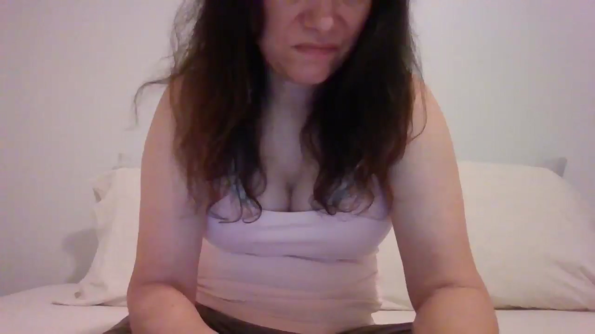 Gallery image thumbnail from LVDOLL's myfreecams stream on, 05/01/2026, 04:47 image 13 of 20