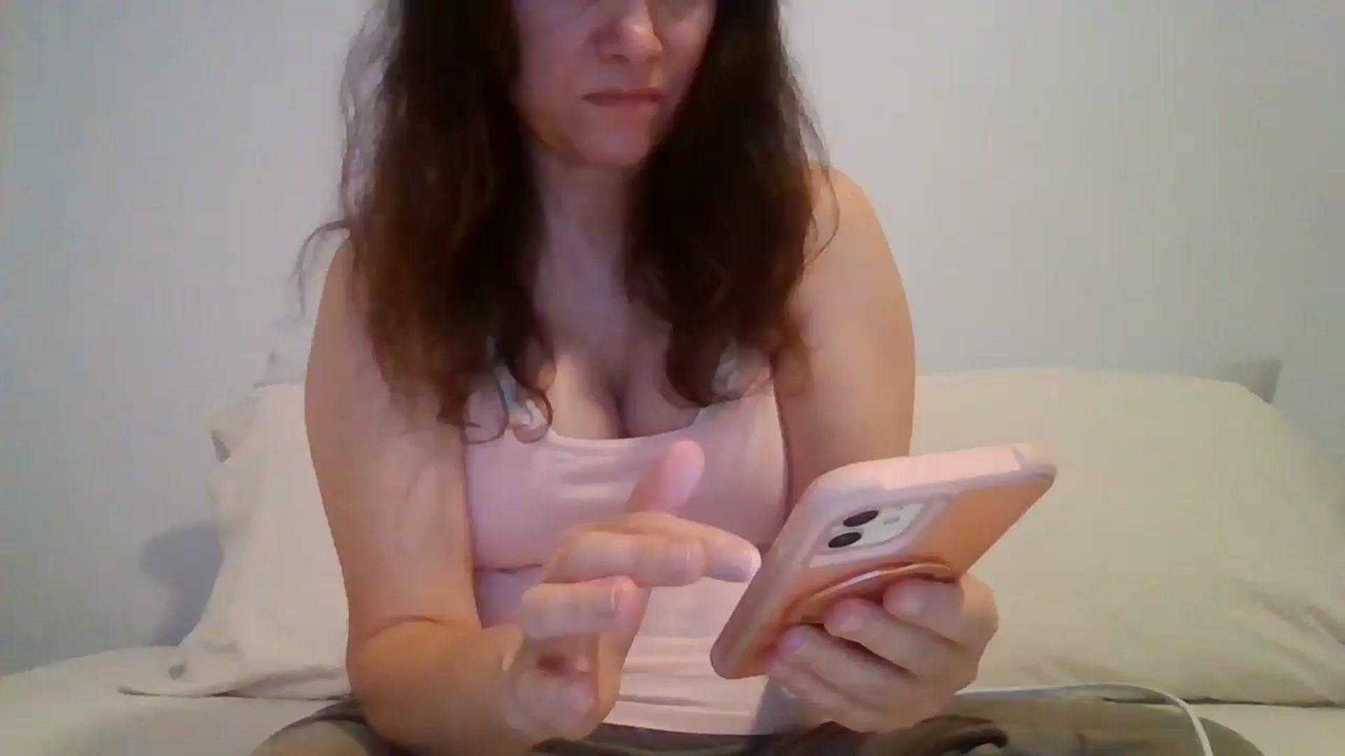 Gallery image thumbnail from LVDOLL's myfreecams stream on, 05/01/2026, 04:47 image 9 of 20