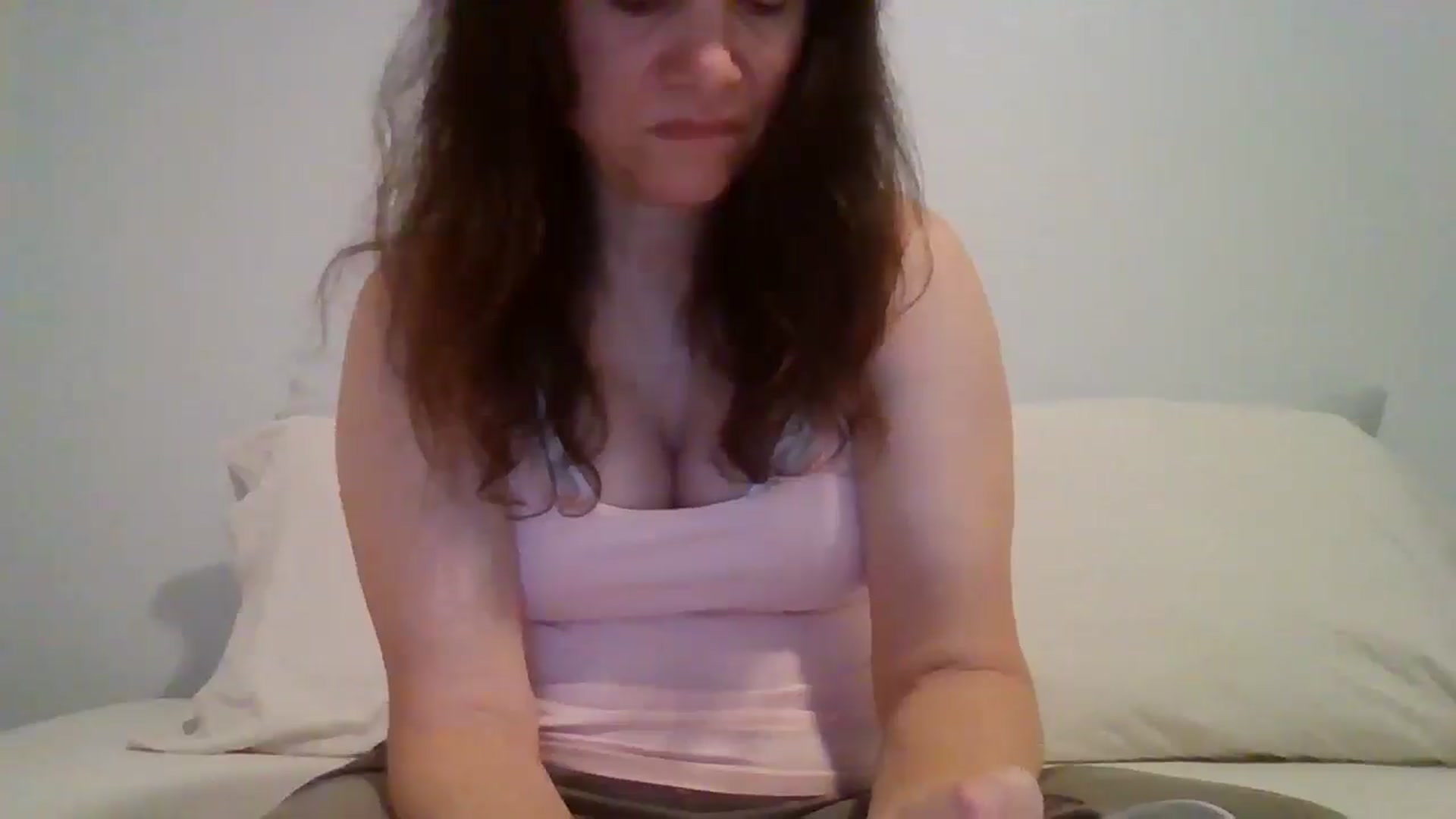Gallery image thumbnail from LVDOLL's myfreecams stream on, 05/01/2026, 04:47 image 12 of 20