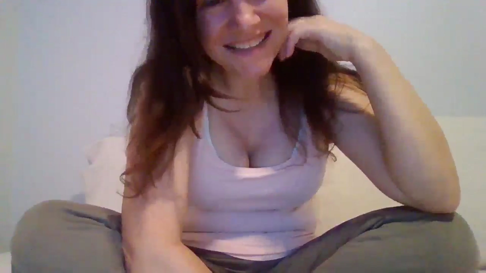 Gallery image thumbnail from LVDOLL's myfreecams stream on, 05/01/2026, 06:11 image 7 of 20