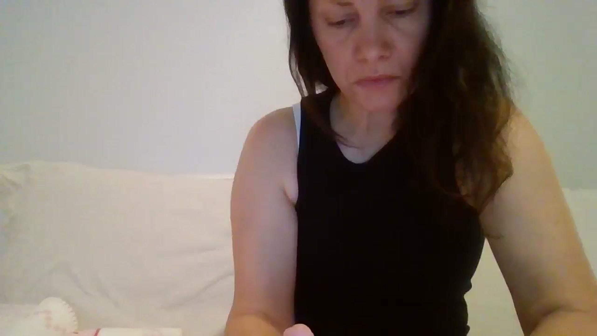 Gallery image thumbnail from LVDOLL's myfreecams stream on, 05/04/2026, 06:49 image 11 of 20