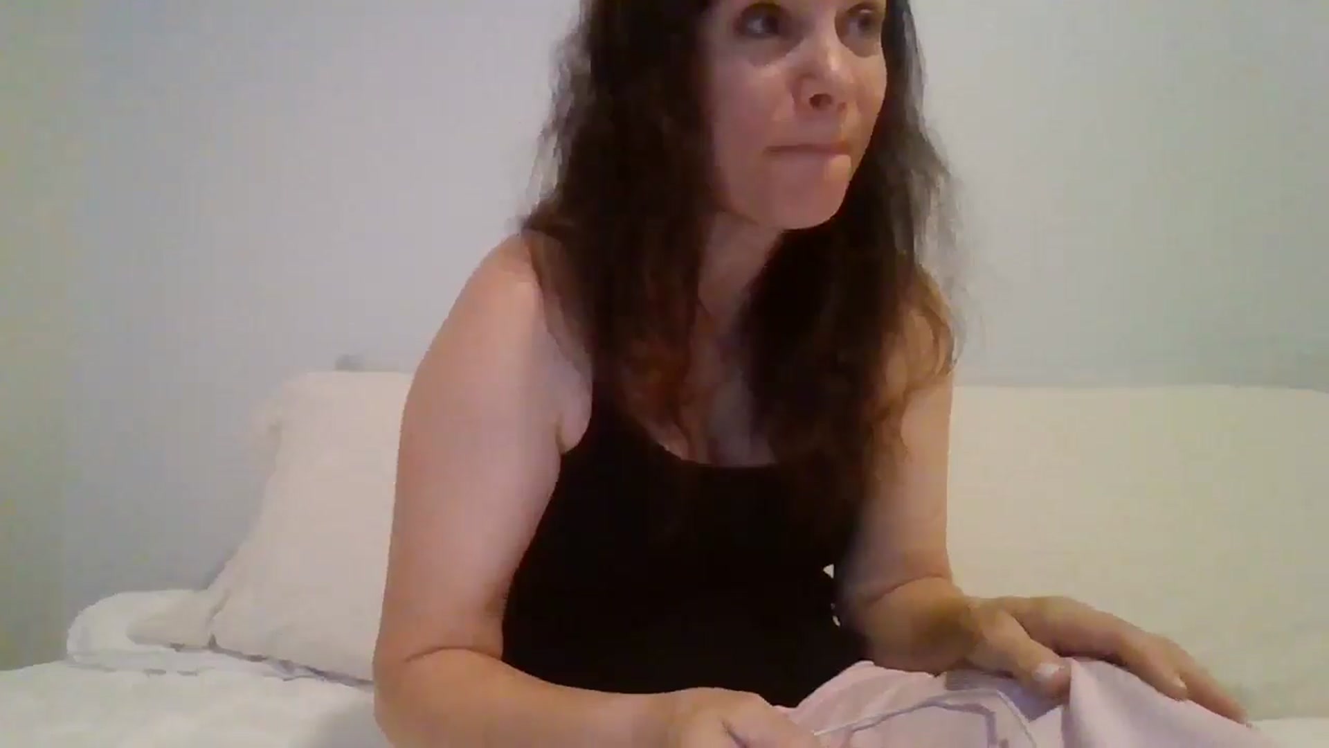 Gallery image thumbnail from LVDOLL's myfreecams stream on, 05/07/2026, 05:30 image 2 of 20