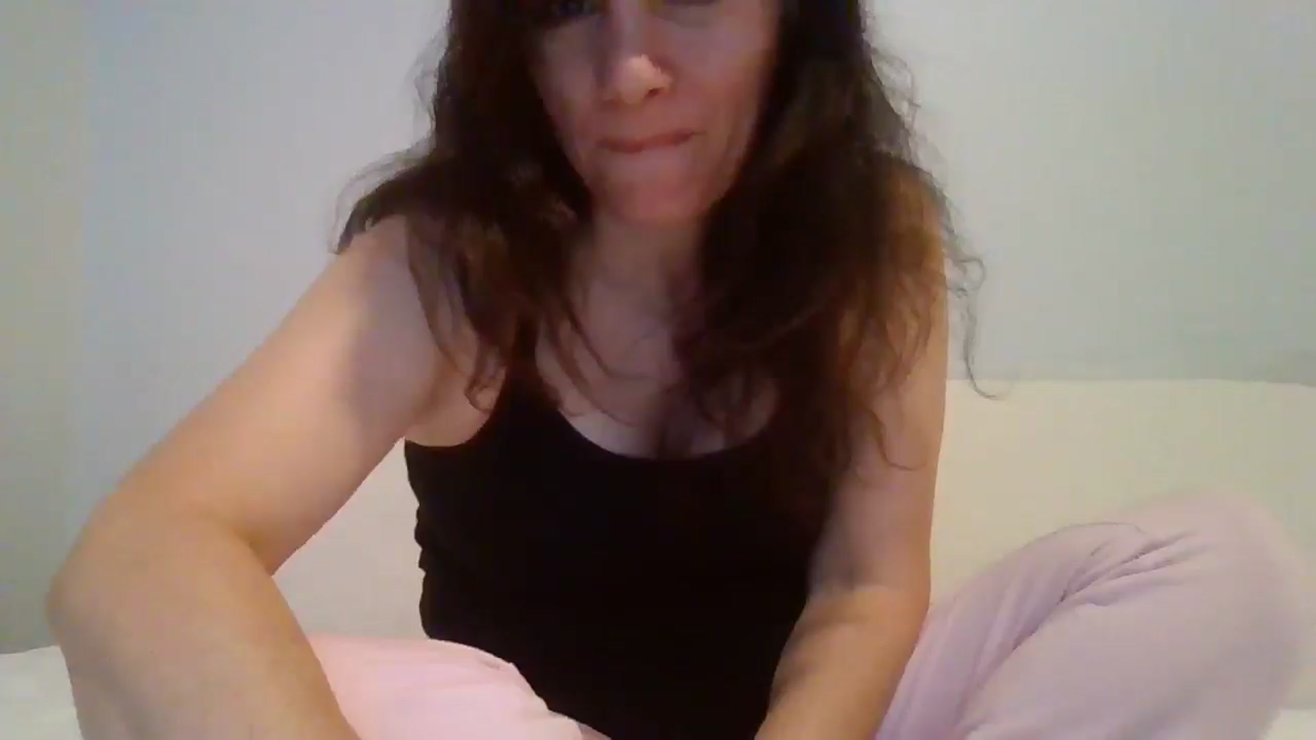Gallery image thumbnail from LVDOLL's myfreecams stream on, 05/07/2026, 05:30 image 9 of 20