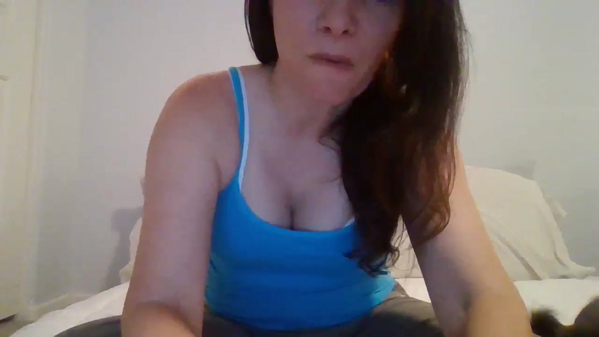 Gallery image thumbnail from LVDOLL's myfreecams stream on, 05/08/2026, 04:29 image 6 of 20