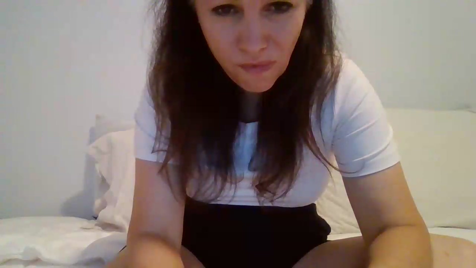 Gallery image thumbnail from LVDOLL's myfreecams stream on, 05/17/2026, 06:47 image 9 of 20