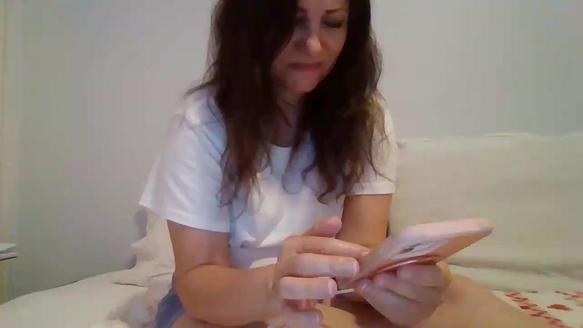 Gallery image thumbnail from LVDOLL's myfreecams stream on, 05/21/2026, 05:08 image 10 of 20