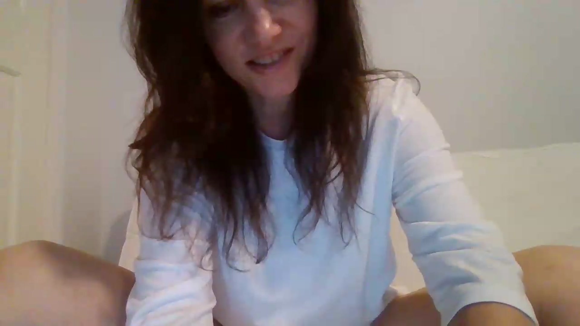 Gallery image thumbnail from LVDOLL's myfreecams stream on, 05/27/2026, 03:00 image 18 of 20
