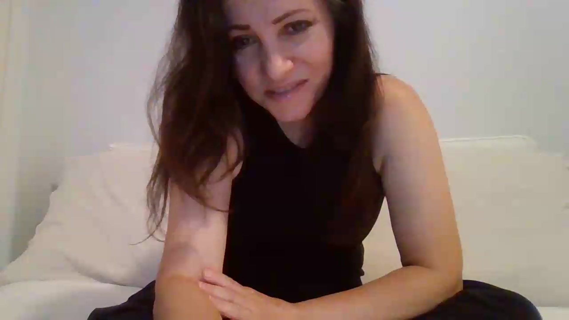 Gallery image thumbnail from LVDOLL's myfreecams stream on, 05/28/2026, 04:54 image 9 of 20
