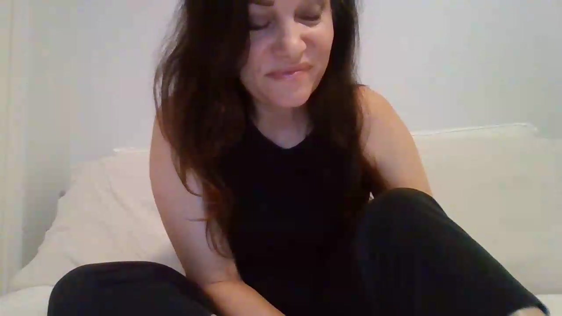 Gallery image thumbnail from LVDOLL's myfreecams stream on, 05/28/2026, 04:54 image 4 of 20