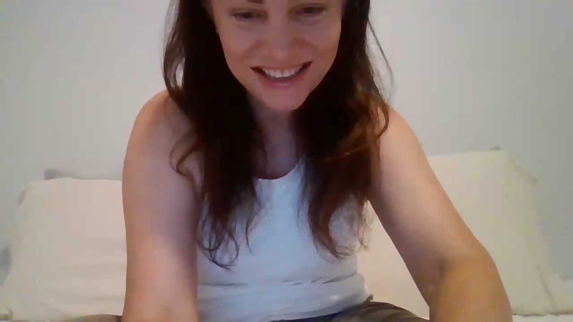 Gallery image thumbnail from LVDOLL's myfreecams stream on, 06/02/2026, 04:14 image 14 of 20