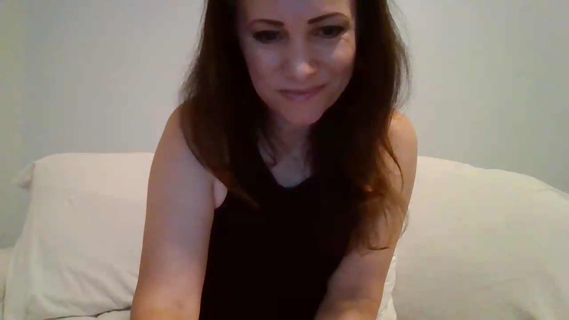 Gallery image thumbnail from LVDOLL's myfreecams stream on, 06/11/2026, 04:49 image 4 of 20