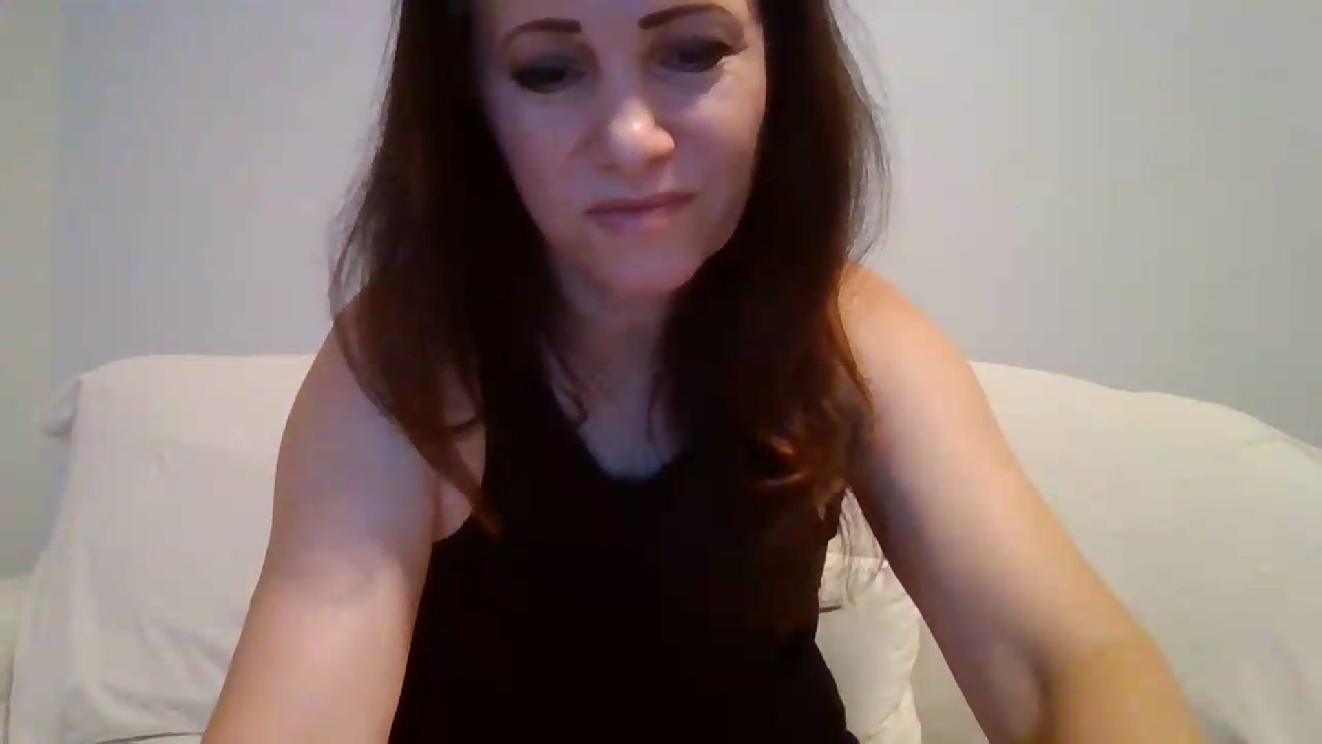 Gallery image thumbnail from LVDOLL's myfreecams stream on, 06/11/2026, 04:49 image 6 of 20
