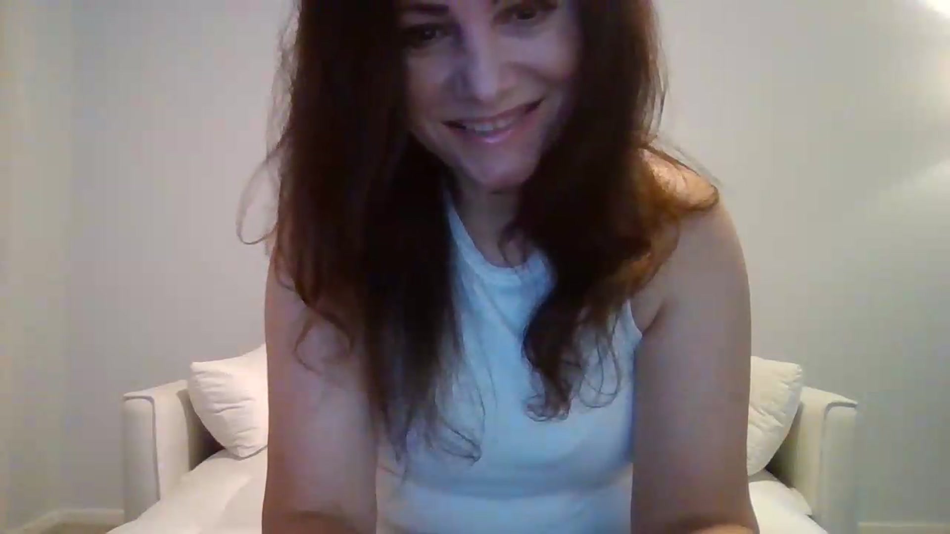 Gallery image thumbnail from LVDOLL's myfreecams stream on, 06/14/2026, 04:14 image 2 of 20