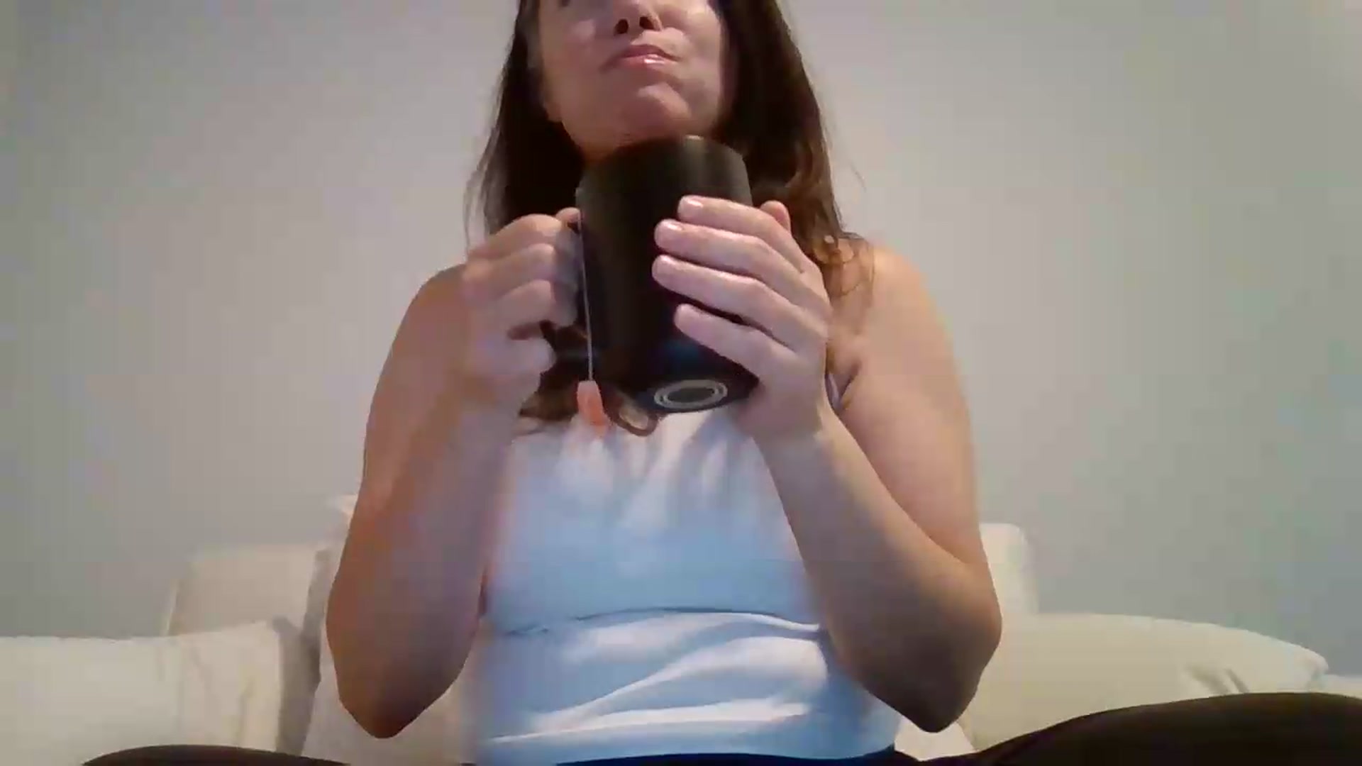 Gallery image thumbnail from LVDOLL's myfreecams stream on, 06/19/2026, 03:41 image 4 of 20