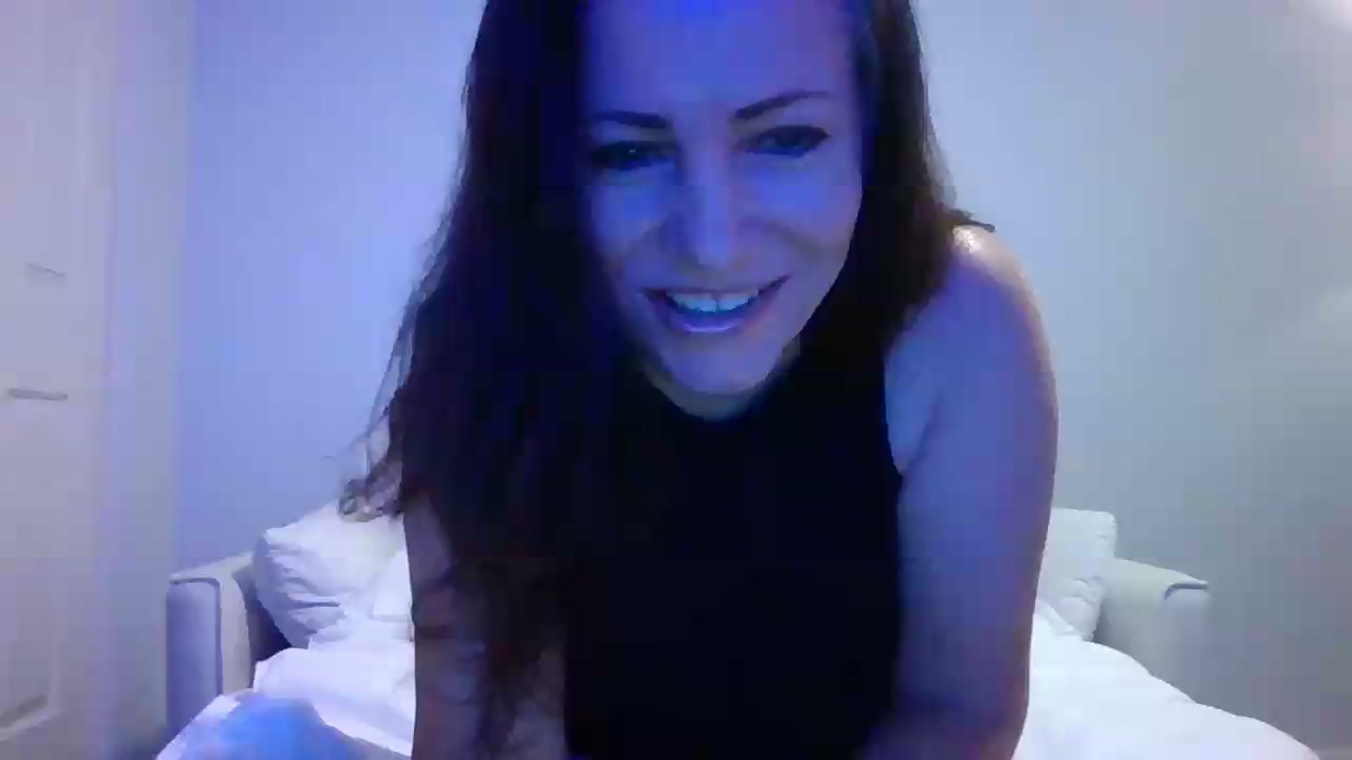 Gallery image thumbnail from LVDOLL's myfreecams stream on, 06/20/2026, 05:10 image 2 of 20