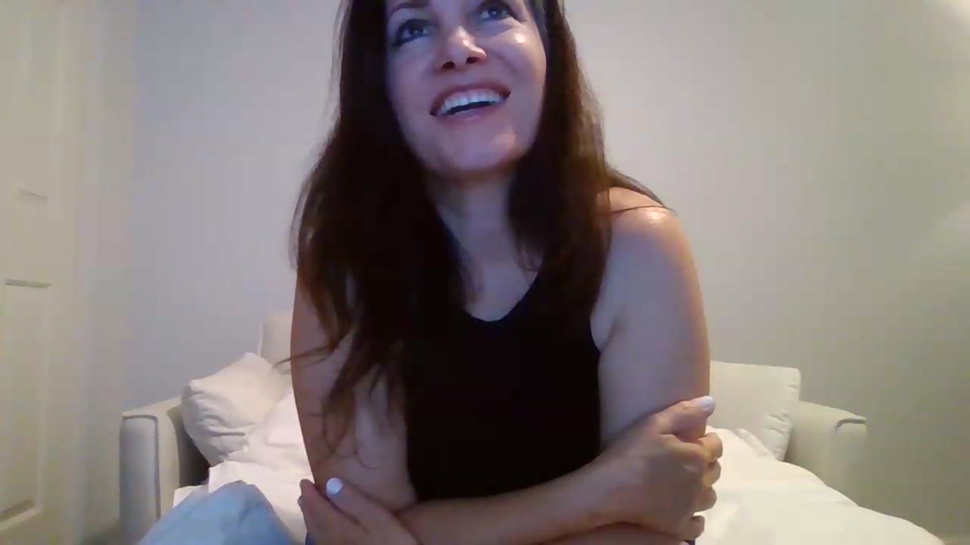 Gallery image thumbnail from LVDOLL's myfreecams stream on, 06/20/2026, 05:10 image 16 of 20