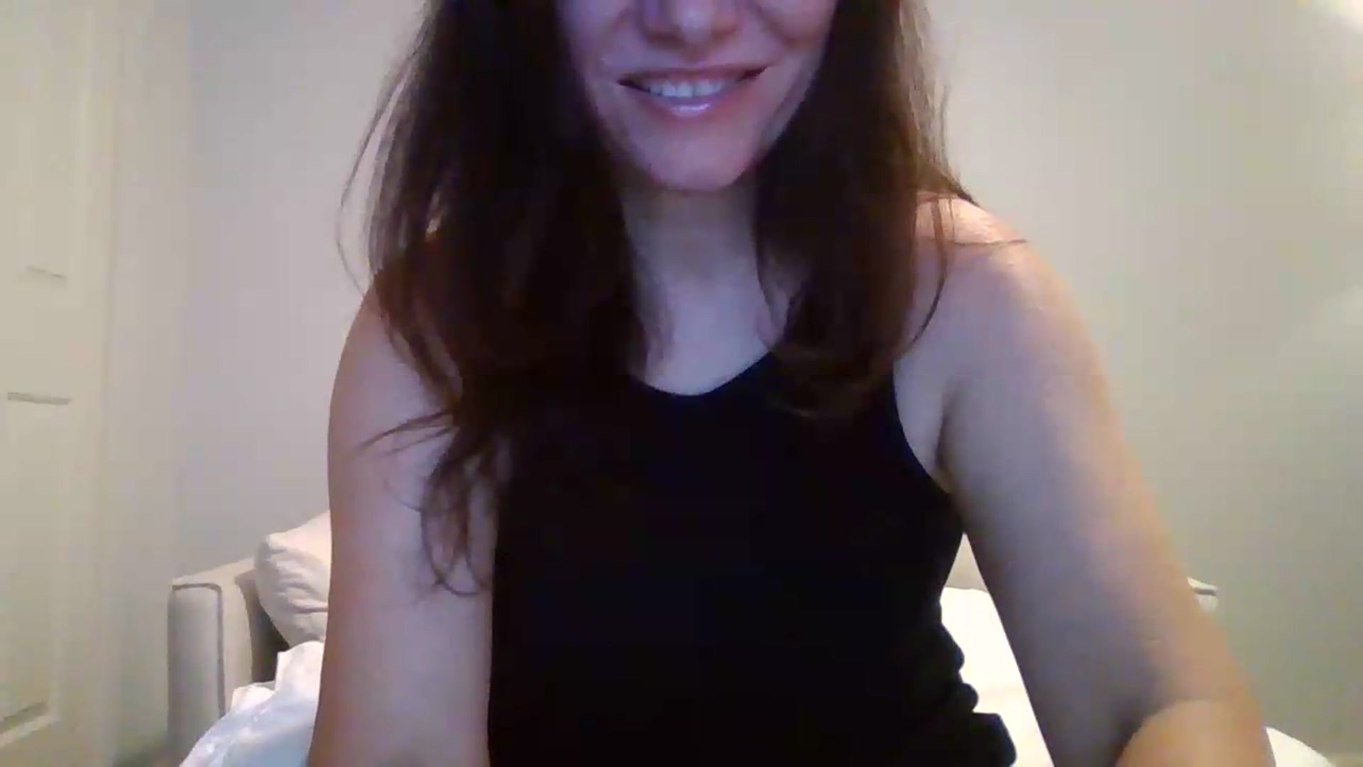 Gallery image thumbnail from LVDOLL's myfreecams stream on, 06/20/2026, 05:10 image 19 of 20