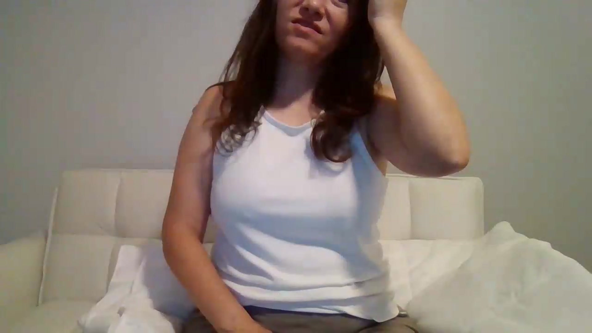 Gallery image thumbnail from LVDOLL's myfreecams stream on, 06/21/2026, 04:42 image 17 of 20