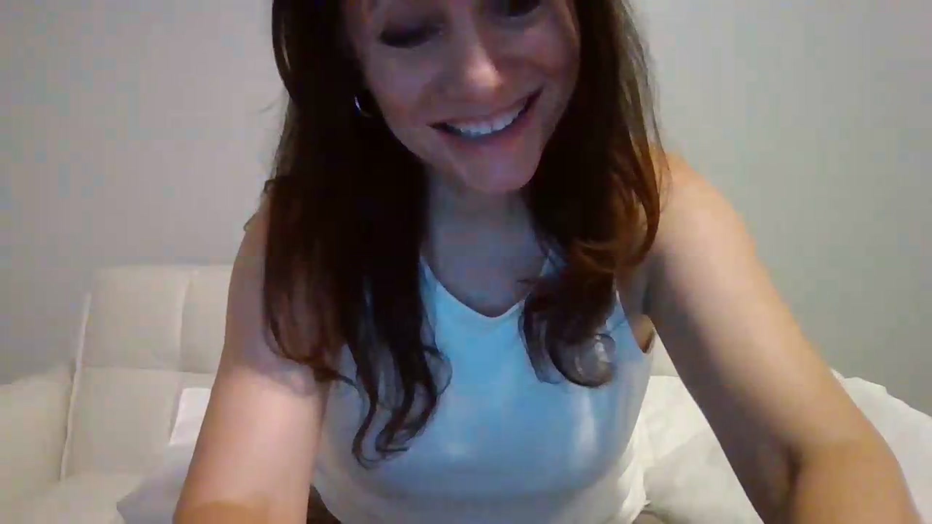 Gallery image thumbnail from LVDOLL's myfreecams stream on, 06/21/2026, 04:42 image 10 of 20