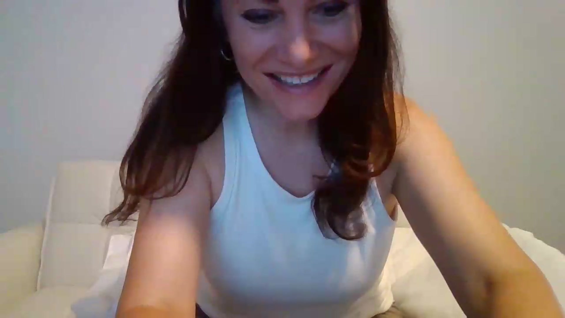 Gallery image thumbnail from LVDOLL's myfreecams stream on, 06/21/2026, 04:42 image 19 of 20