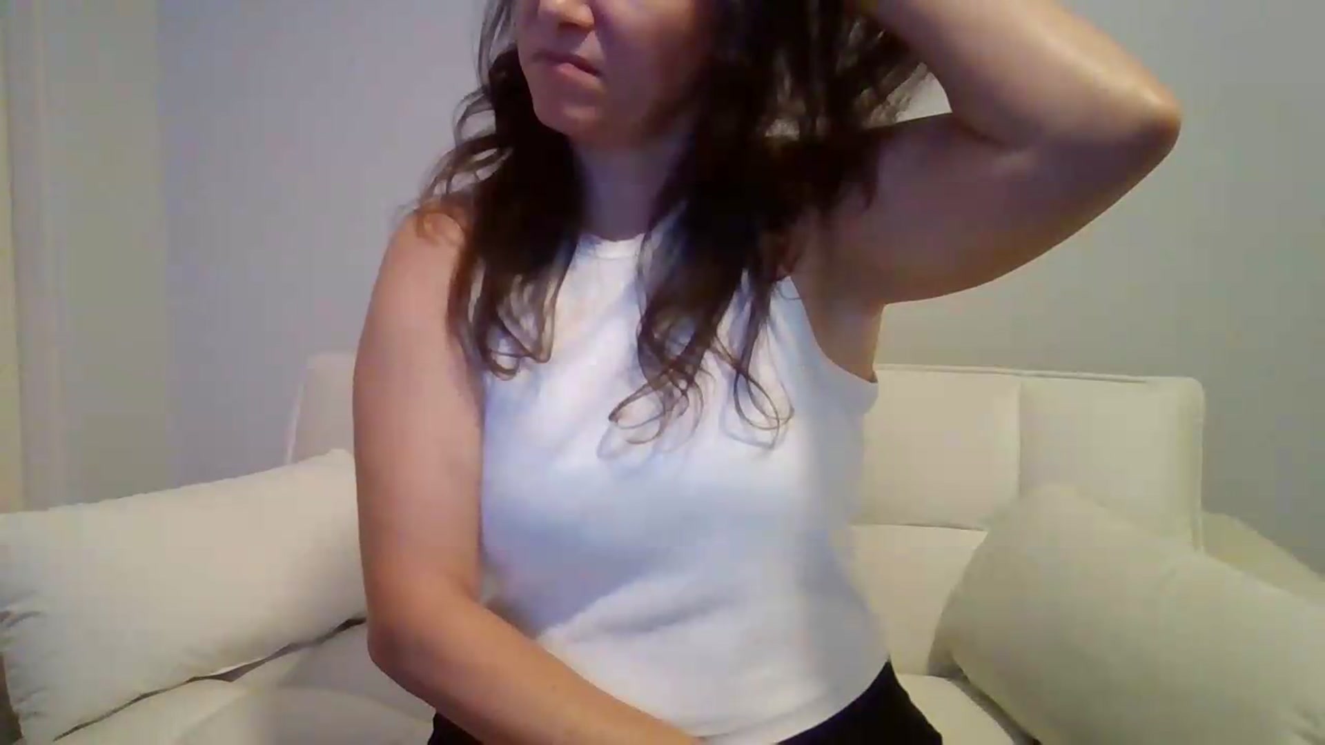 Gallery image thumbnail from LVDOLL's myfreecams stream on, 06/23/2026, 05:08 image 19 of 20