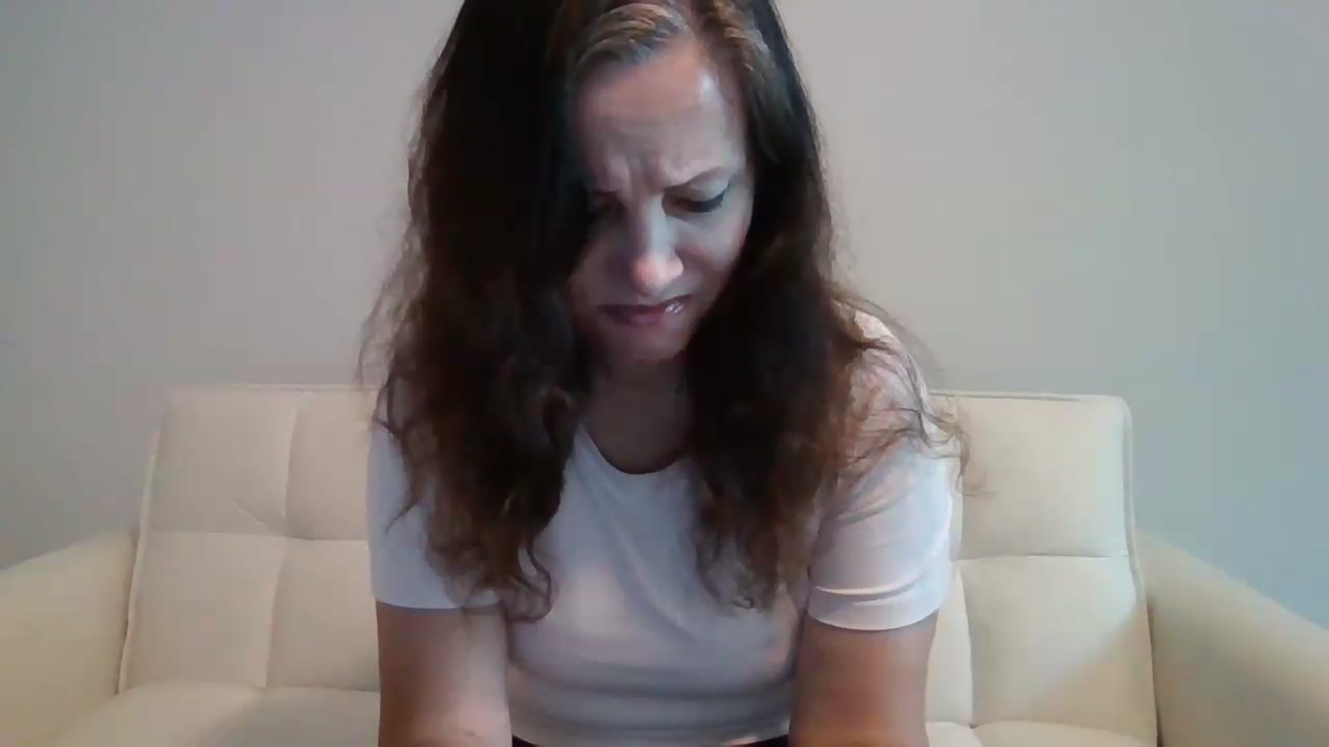 Gallery image thumbnail from LVDOLL's myfreecams stream on, 06/24/2026, 01:47 image 17 of 20