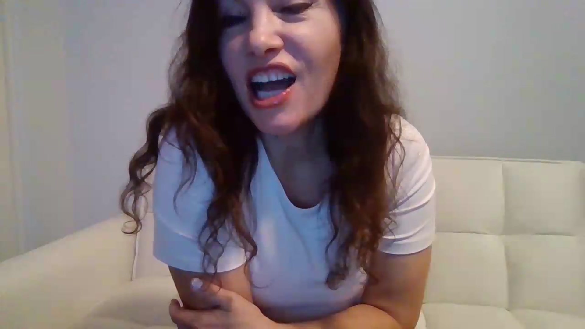 Gallery image thumbnail from LVDOLL's myfreecams stream on, 06/24/2026, 04:45 image 15 of 20