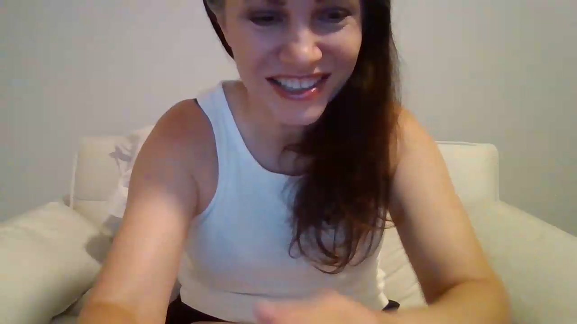 Gallery image thumbnail from LVDOLL's myfreecams stream on, 06/25/2026, 05:00 image 15 of 20