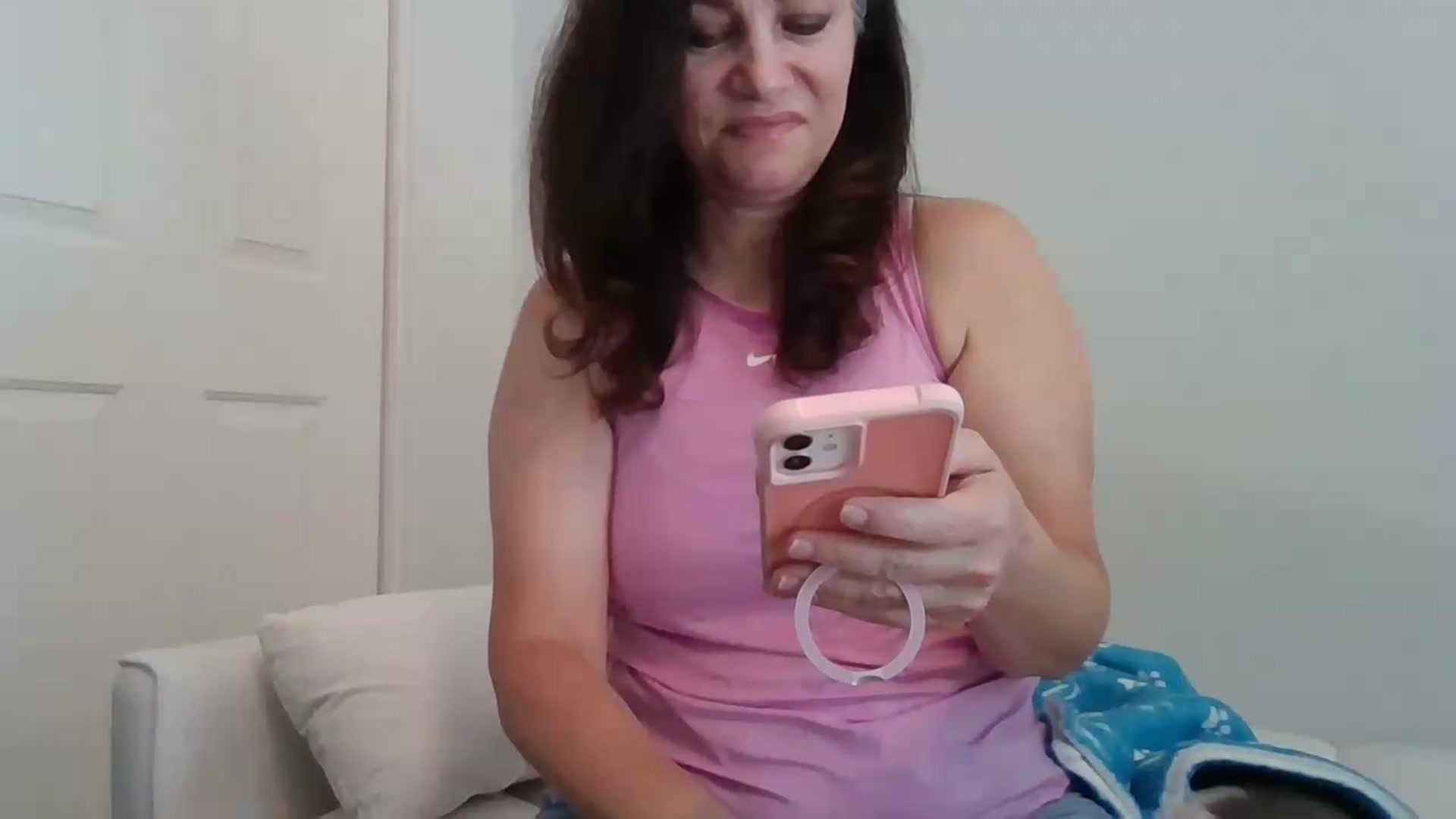 Gallery image thumbnail from LVDOLL's myfreecams stream on, 06/25/2026, 22:30 image 20 of 20