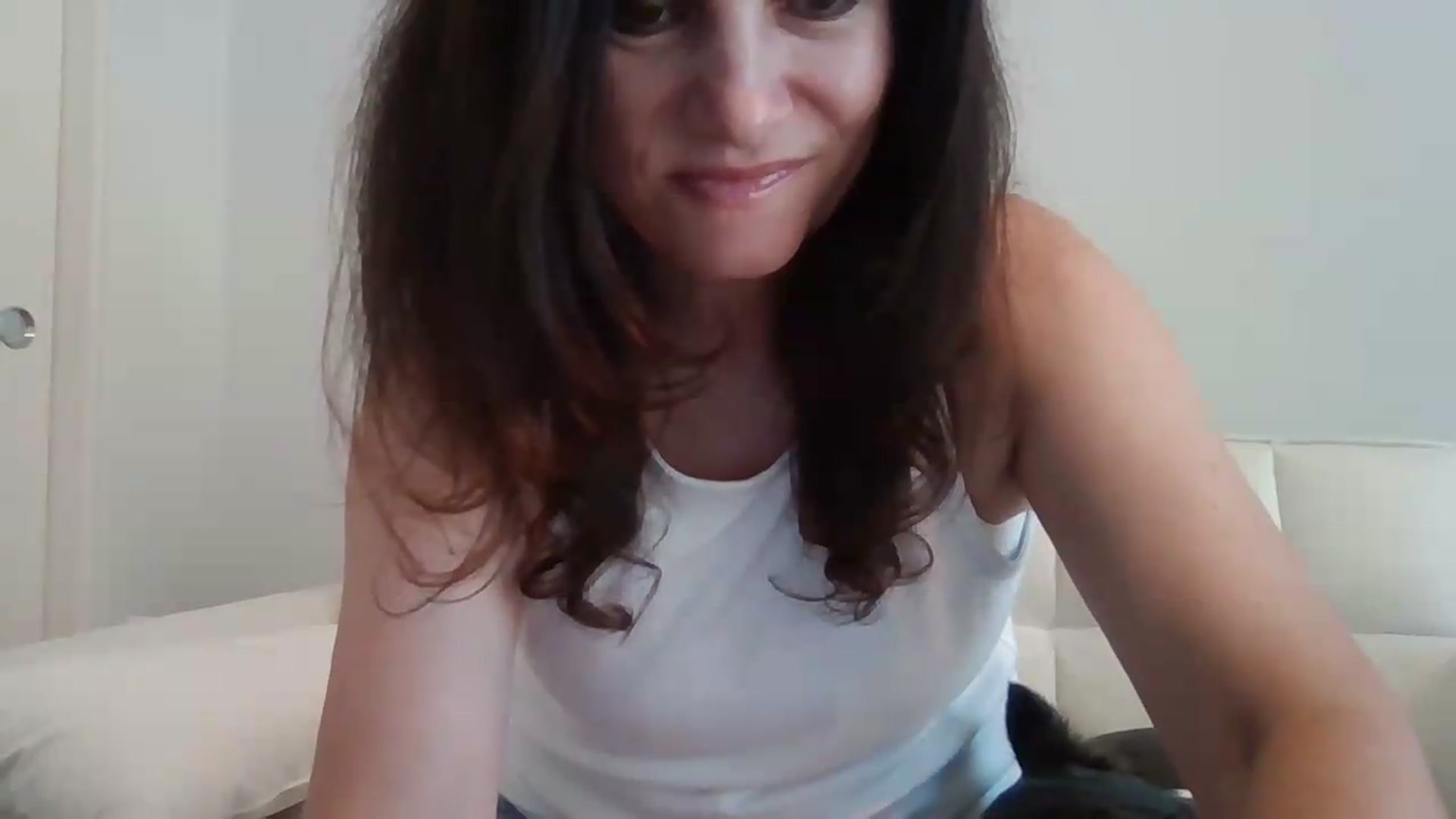 Gallery image thumbnail from LVDOLL's myfreecams stream on, 06/26/2026, 24:29 image 9 of 20