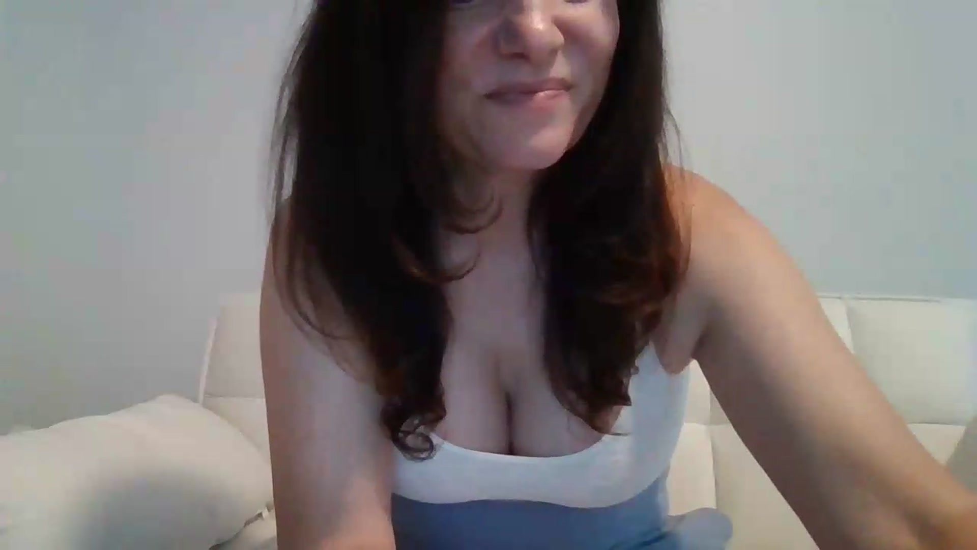 Gallery image thumbnail from LVDOLL's myfreecams stream on, 06/26/2026, 01:40 image 20 of 20