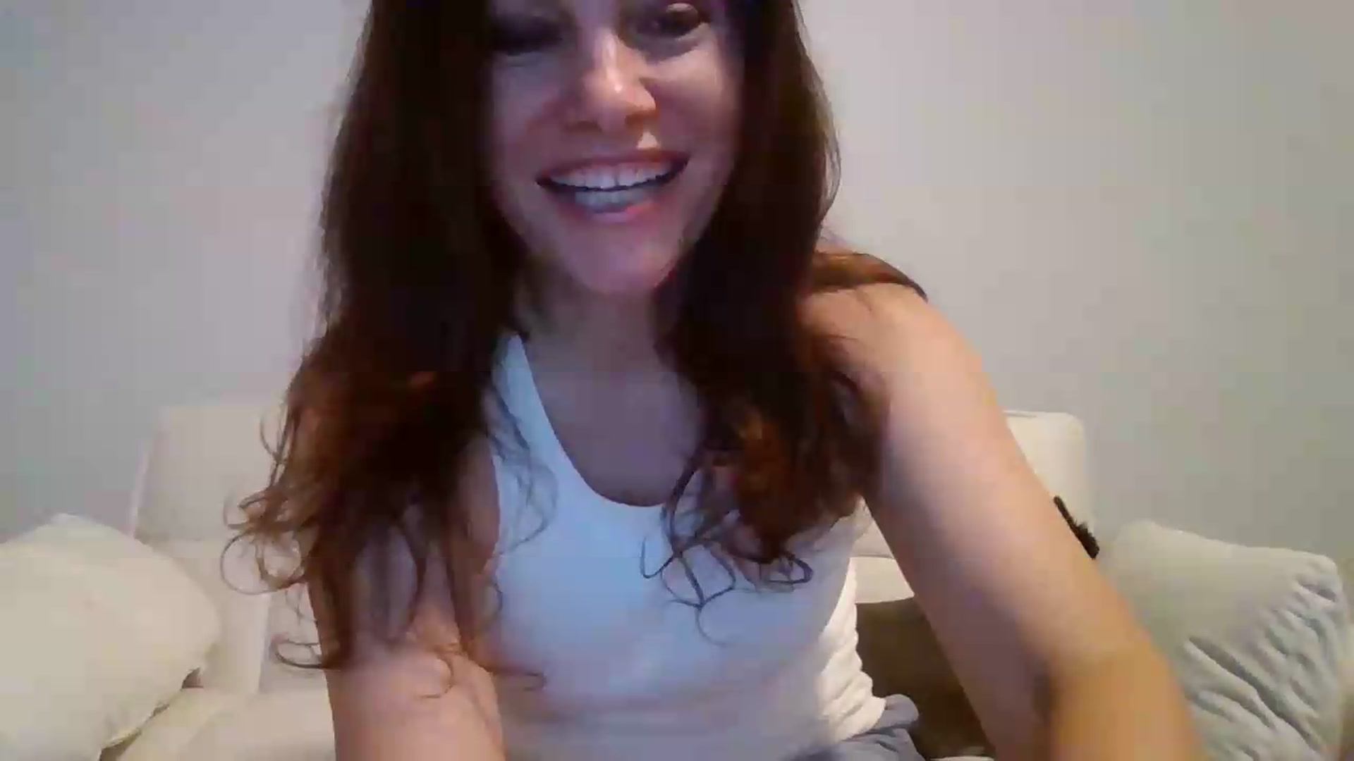 Gallery image thumbnail from LVDOLL's myfreecams stream on, 06/26/2026, 04:05 image 10 of 20