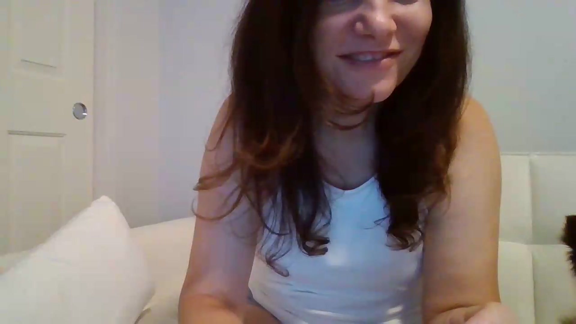 Gallery image thumbnail from LVDOLL's myfreecams stream on, 06/26/2026, 05:58 image 6 of 20