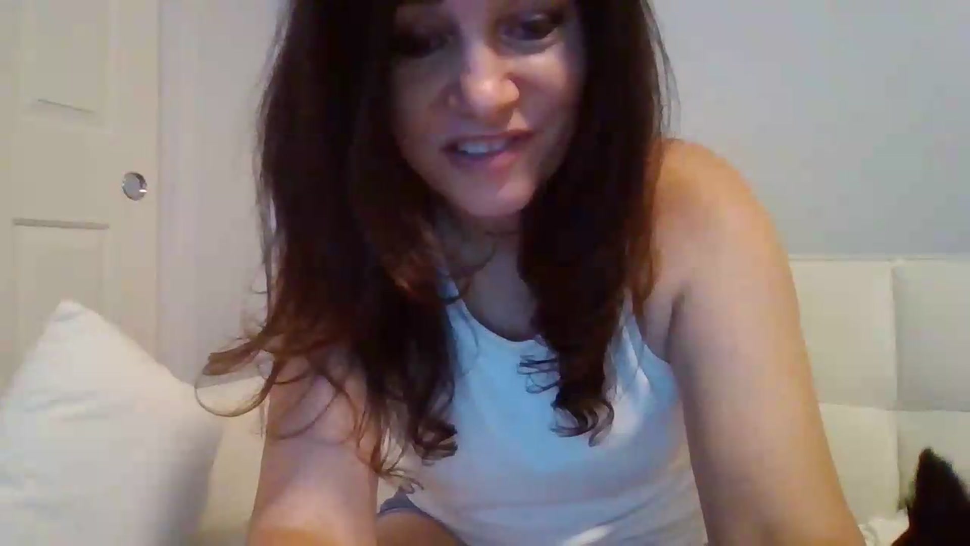 Gallery image thumbnail from LVDOLL's myfreecams stream on, 06/26/2026, 05:58 image 8 of 20