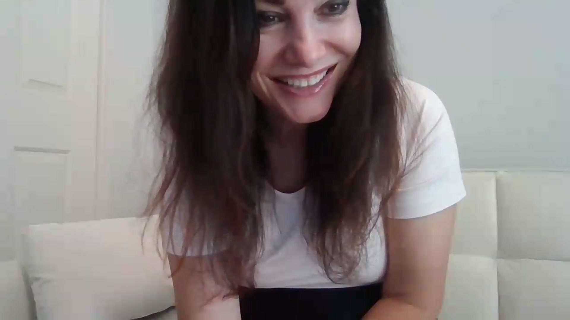 Gallery image thumbnail from LVDOLL's myfreecams stream on, 06/27/2026, 24:00 image 20 of 20