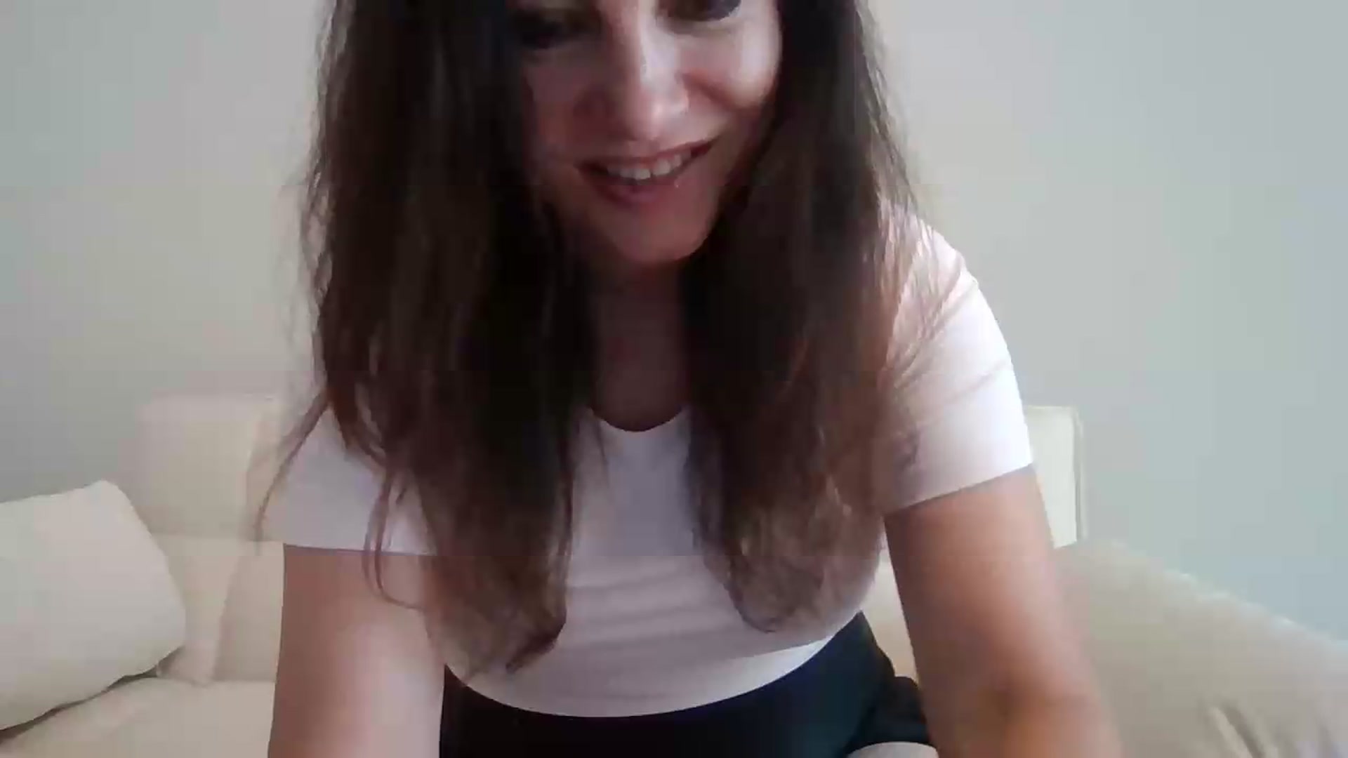 Gallery image thumbnail from LVDOLL's myfreecams stream on, 06/27/2026, 24:00 image 14 of 20