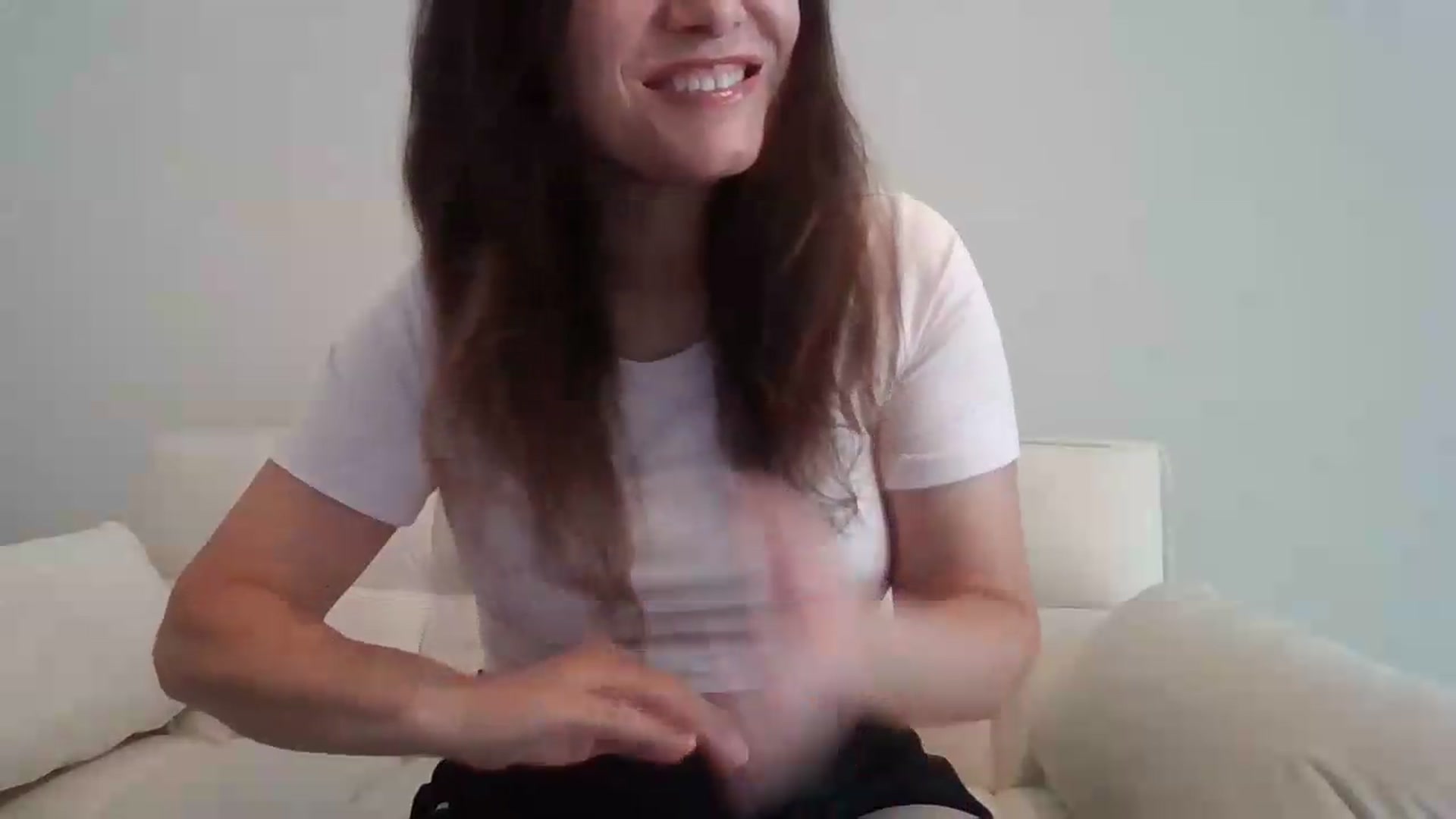 Gallery image thumbnail from LVDOLL's myfreecams stream on, 06/27/2026, 24:00 image 8 of 20
