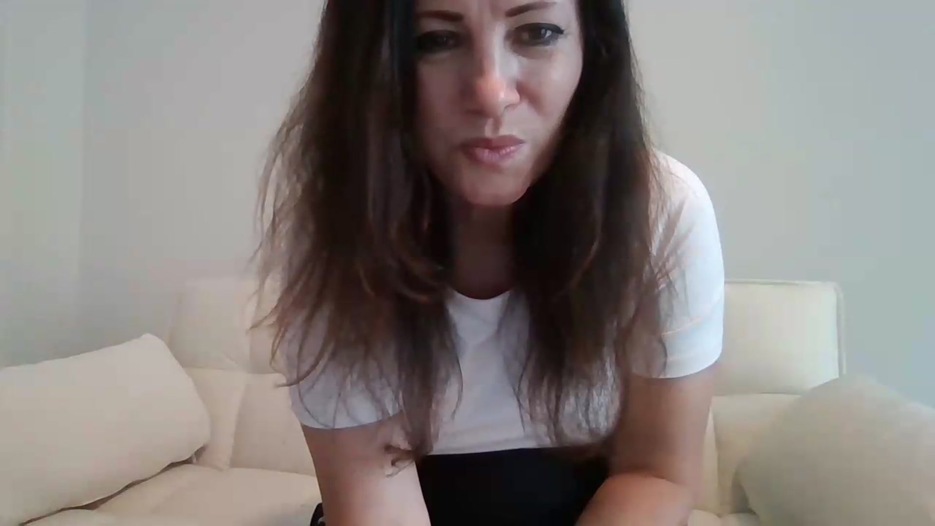 Gallery image thumbnail from LVDOLL's myfreecams stream on, 06/27/2026, 24:49 image 2 of 20