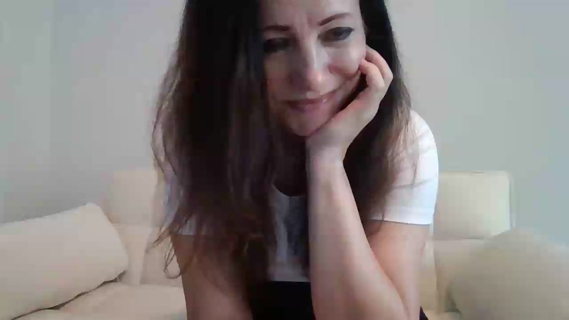 Gallery image thumbnail from LVDOLL's myfreecams stream on, 06/27/2026, 24:49 image 1 of 20