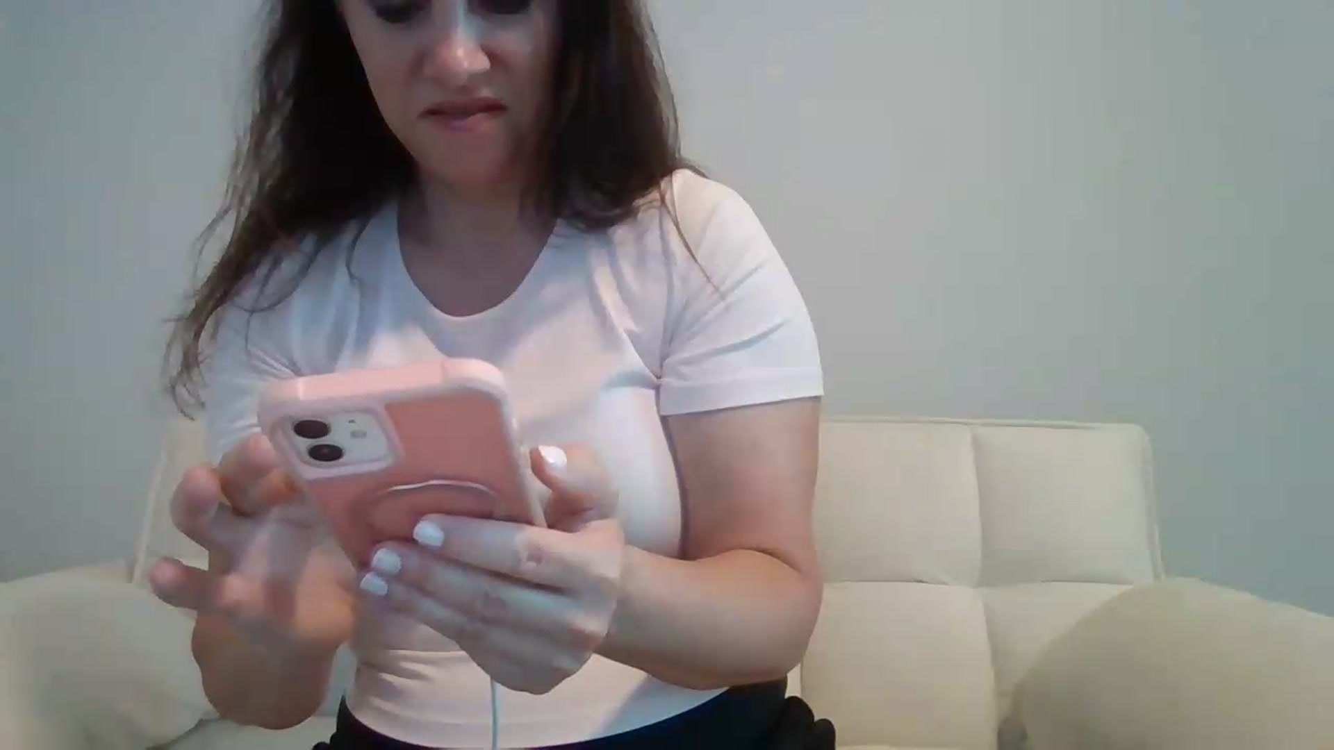 Gallery image thumbnail from LVDOLL's myfreecams stream on, 06/27/2026, 02:24 image 13 of 20