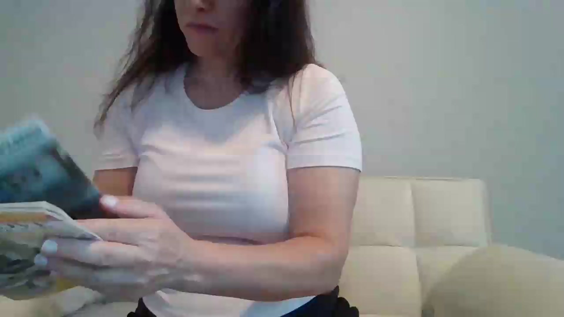 Gallery image thumbnail from LVDOLL's myfreecams stream on, 06/27/2026, 02:24 image 16 of 20