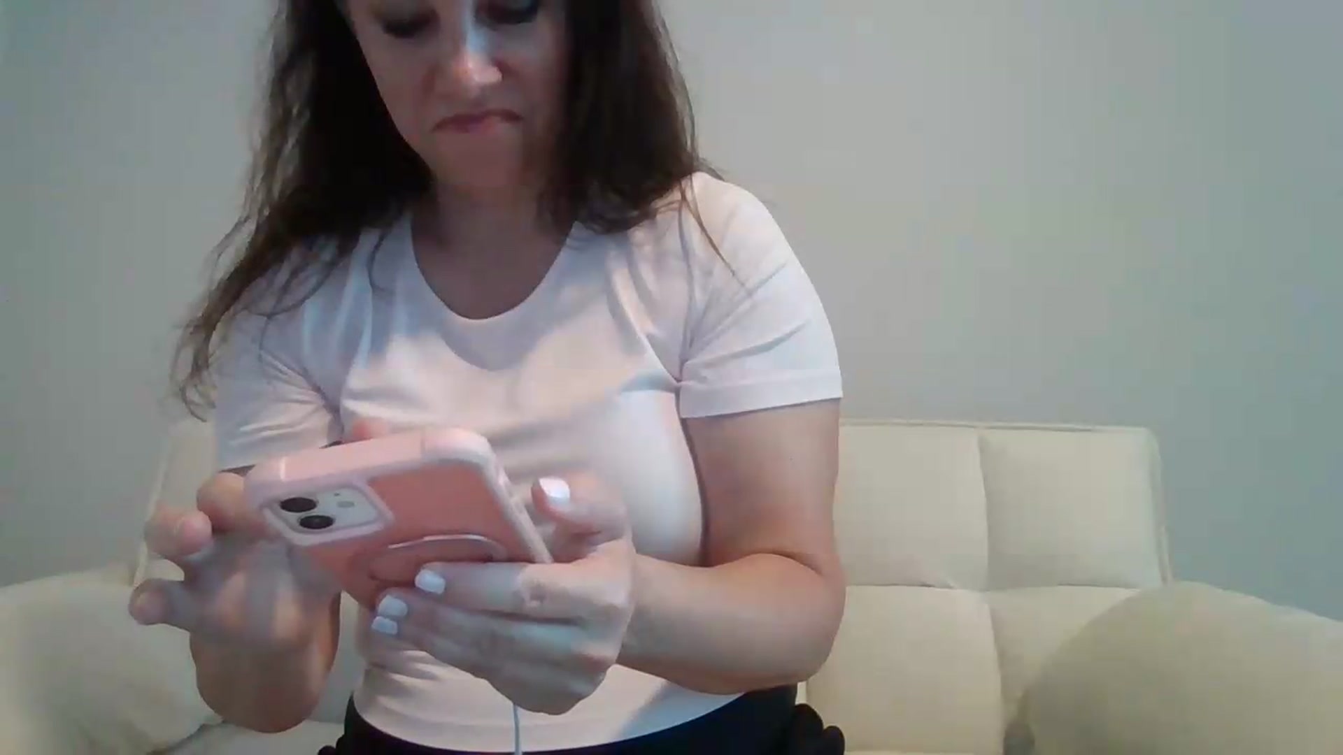 Gallery image thumbnail from LVDOLL's myfreecams stream on, 06/27/2026, 02:24 image 12 of 20
