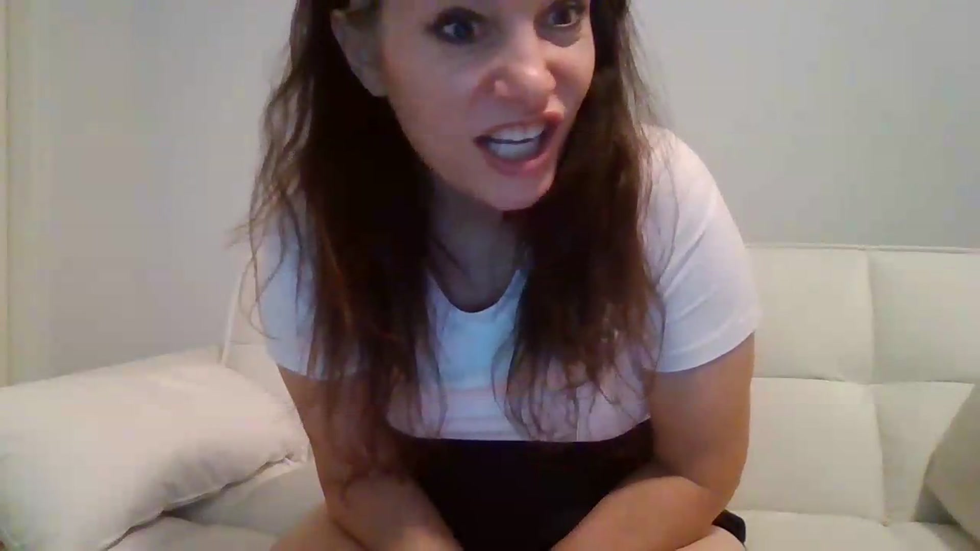 Gallery image thumbnail from LVDOLL's myfreecams stream on, 06/27/2026, 05:32 image 5 of 20