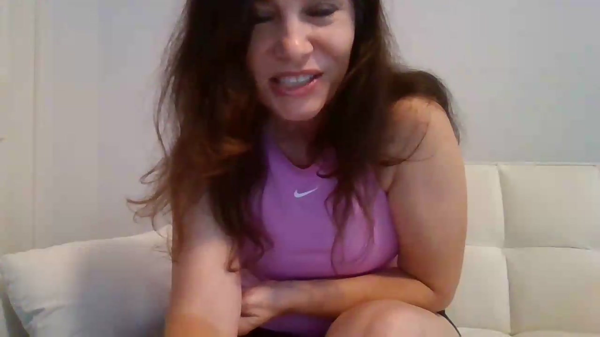 Gallery image thumbnail from LVDOLL's myfreecams stream on, 06/28/2026, 01:11 image 18 of 20