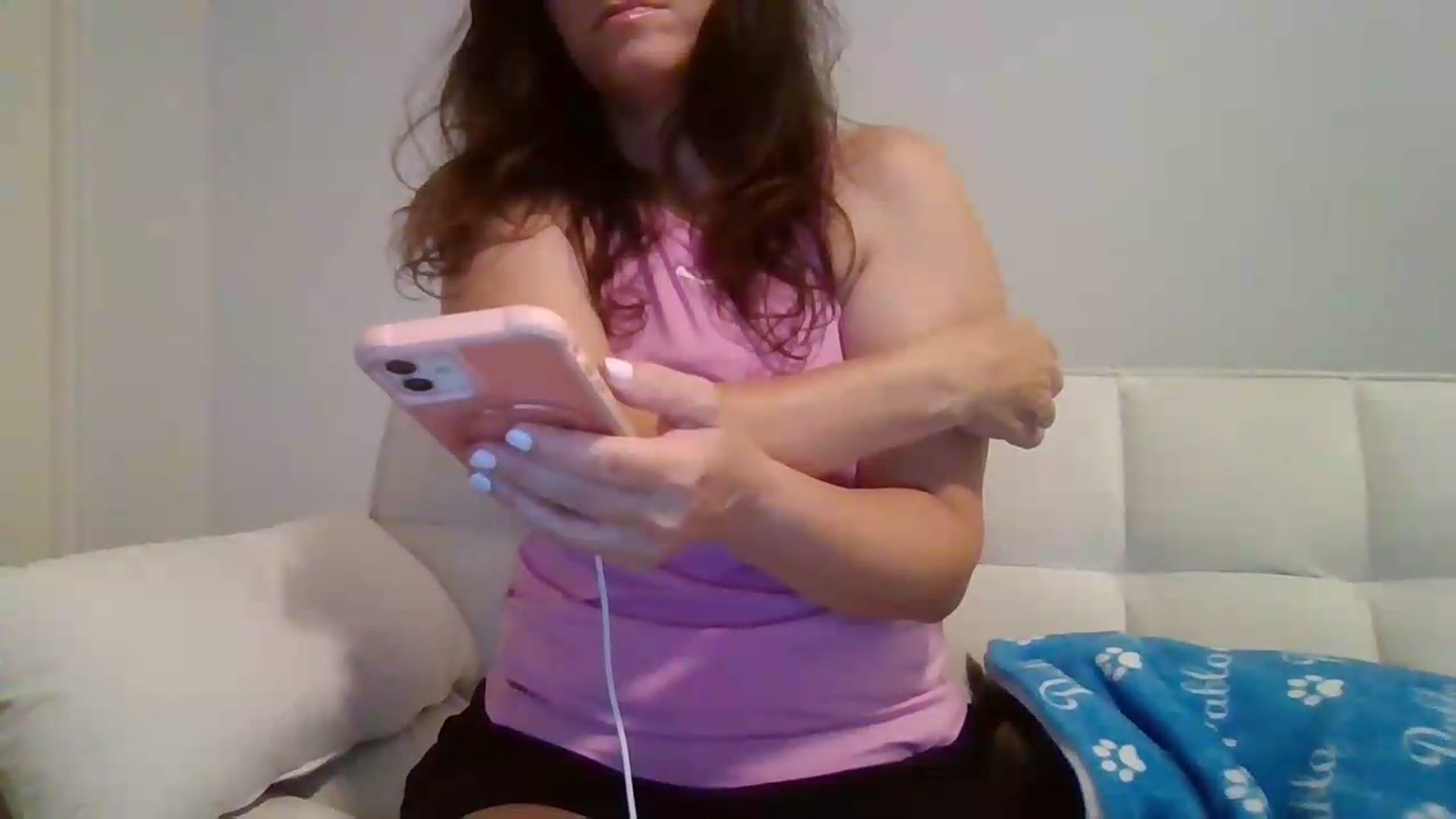 Gallery image thumbnail from LVDOLL's myfreecams stream on, 06/28/2026, 05:24 image 15 of 20
