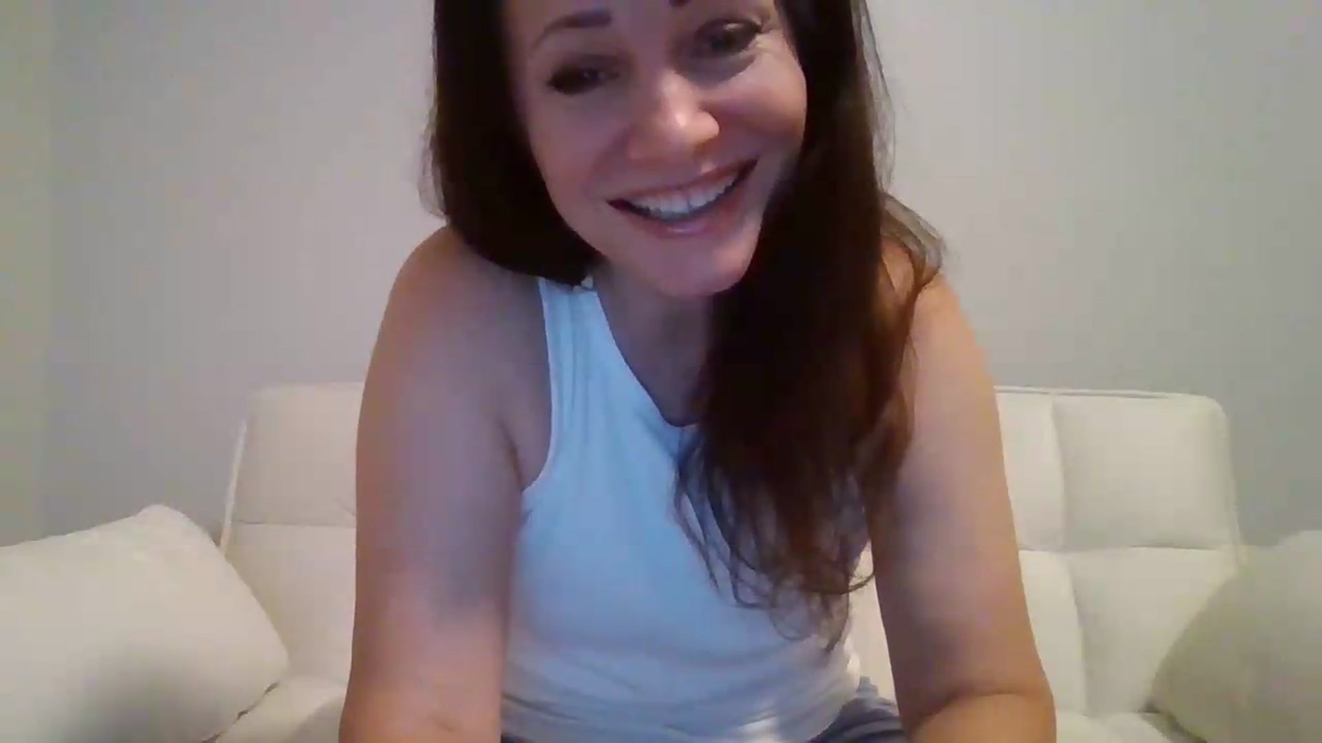 Gallery image thumbnail from LVDOLL's myfreecams stream on, 06/29/2026, 04:20 image 15 of 20
