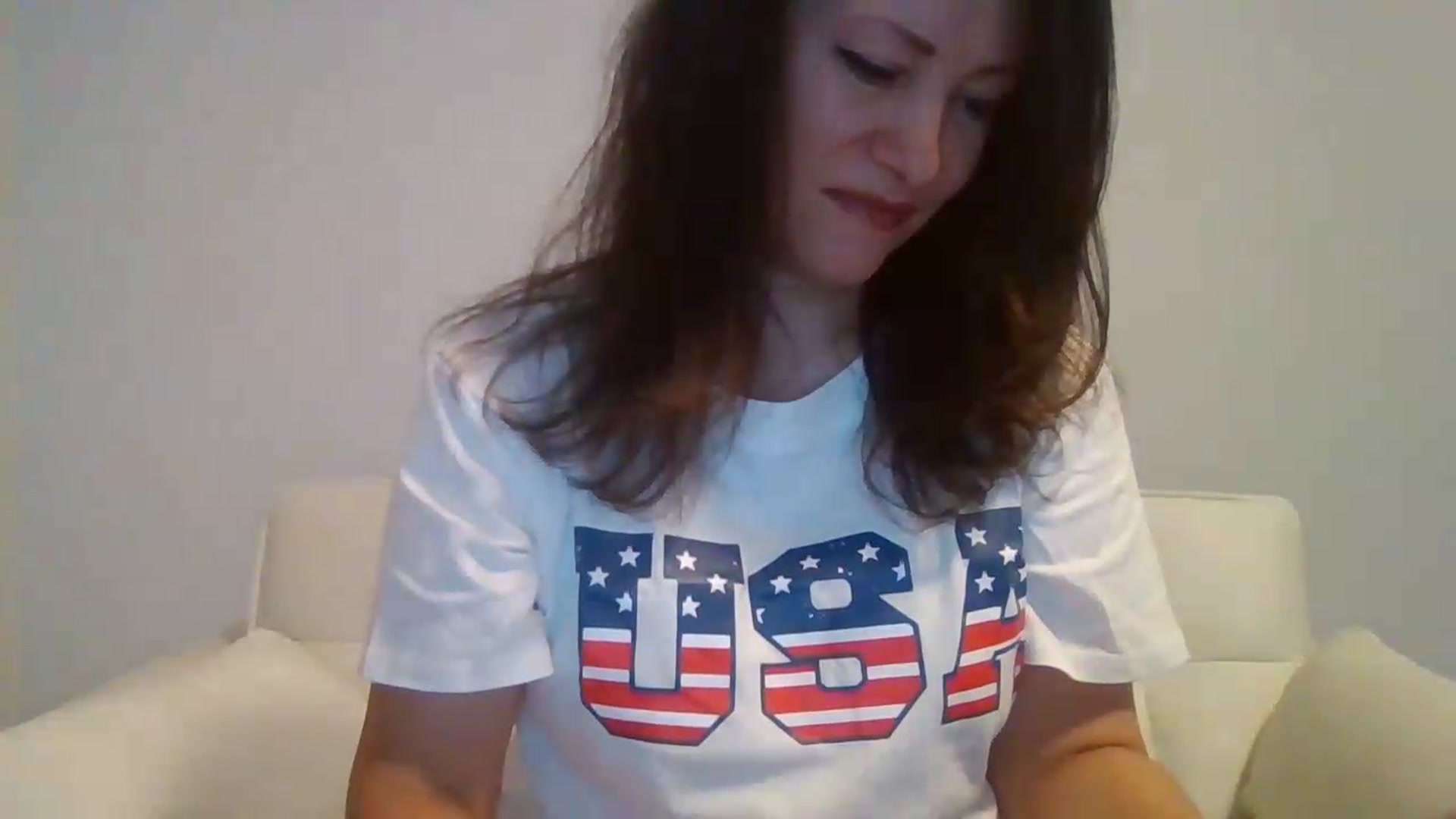 Gallery image thumbnail from LVDOLL's myfreecams stream on, 07/04/2026, 03:13 image 14 of 20