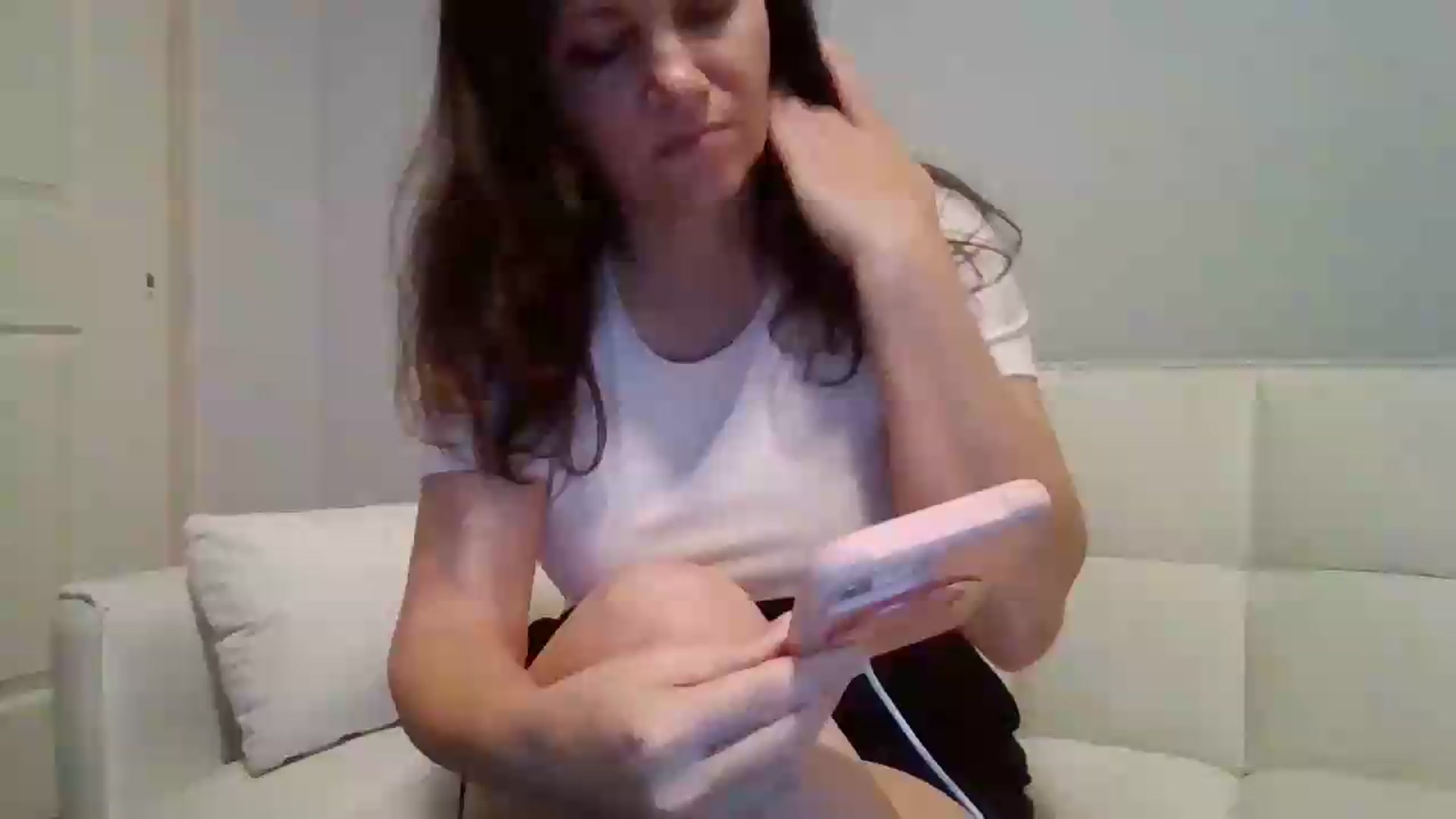 Gallery image thumbnail from LVDOLL's myfreecams stream on, 07/09/2026, 07:59 image 1 of 20